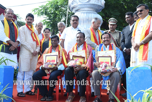 Kannada Rajyotsava celebrated 1